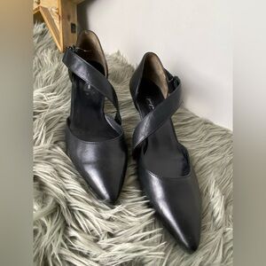 Paul Green Black Heels with Elegant Cross Straps